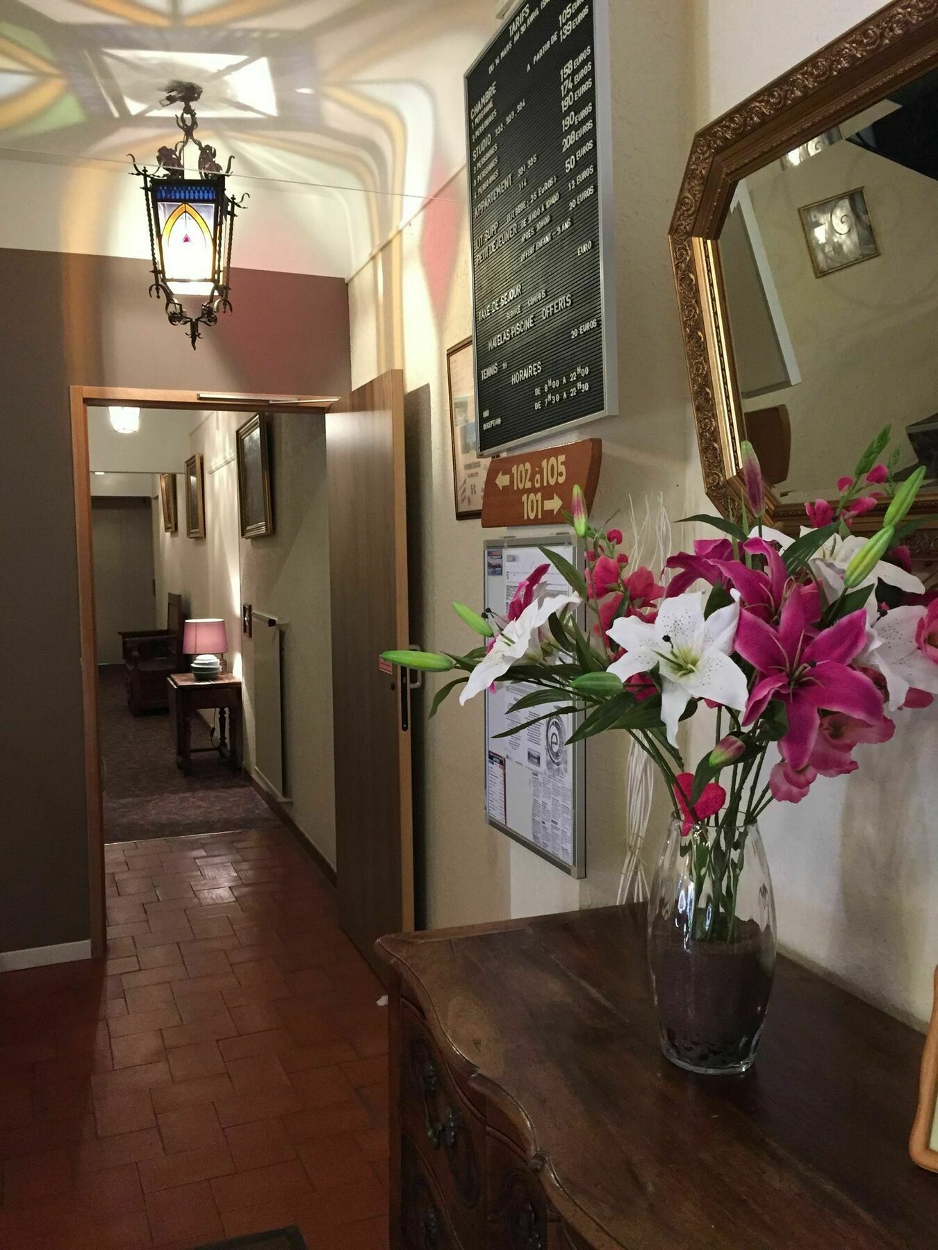 Castel Garoupe Hotel Antibes Exterior photo